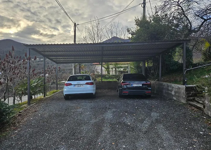 Apartament Lola *
